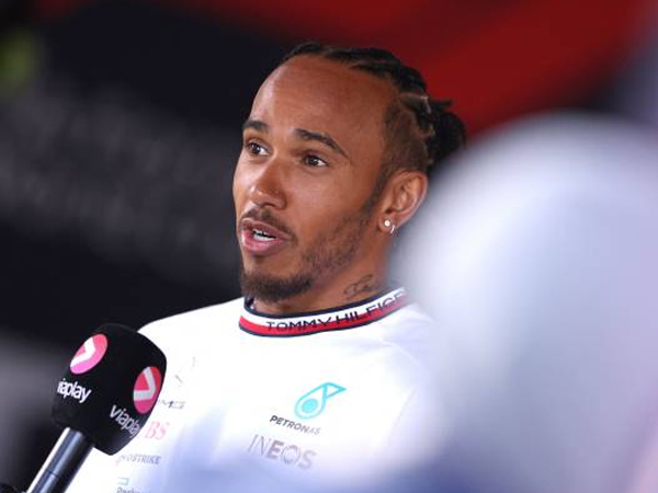 Lewis Hamilton Ingin Akhiri Karier Balapnya Bersama Mercedes Liga