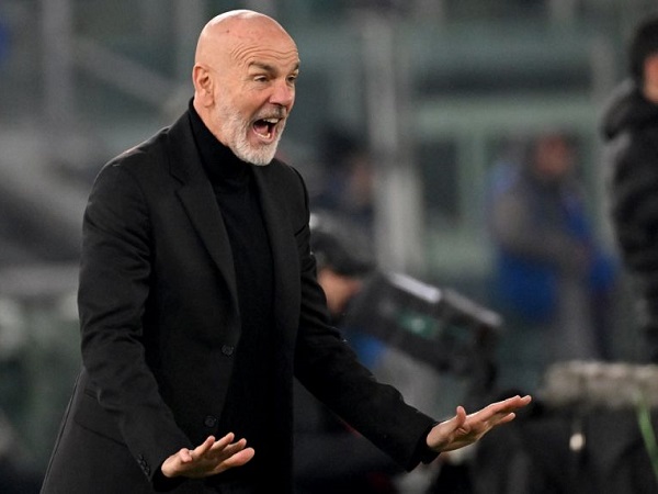 Ditanya Masa Depannya Di Milan Stefano Pioli Pilih Fokus Perbaiki Tim