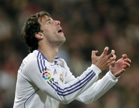 Valencia Tolak Nistelroy