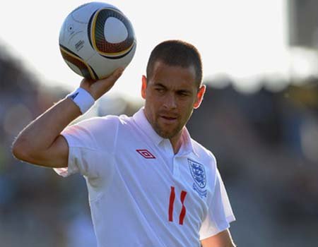 Liverpool Datangkan Joe Cole