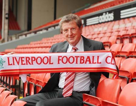 Hodgson Terlibat Konflik Dengan Staf Medis The Reds