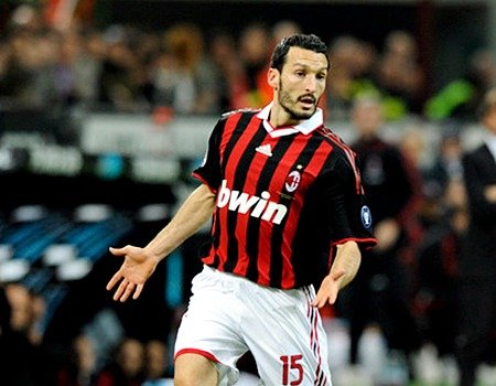 Zambrotta Senang Dapat Kontrak Baru