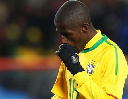 The Blues Inginkan Ramires Bergabung Sebelum Tur Pra Musim