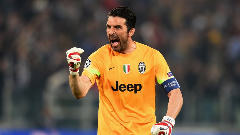 Buffon Ingin Tetap Di Juventus Sampai Tiga Tahun Lagi