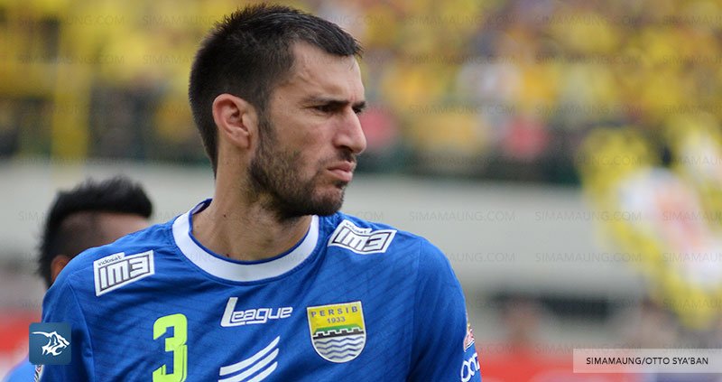 Akibat Sanksi FIFA, Vujovic Hengkang dari Maung Bandung