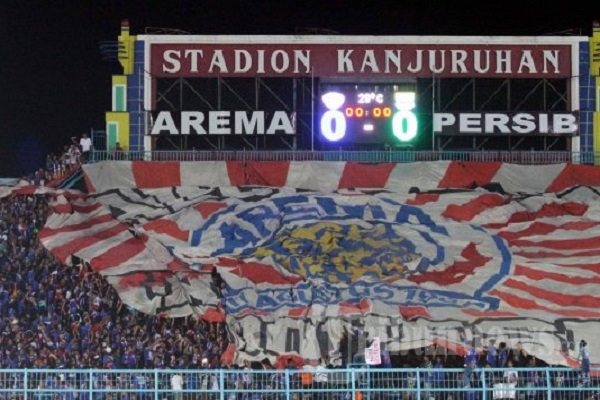 Persib Akan Terima 100 Juta Dari Arema Cronus