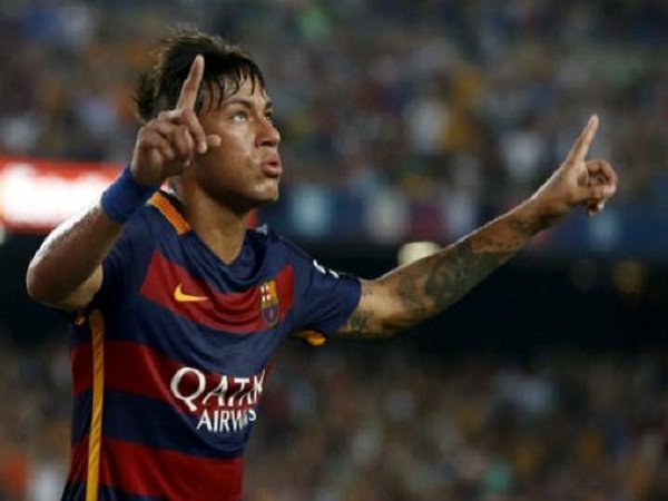 United Akan Tawar Neymar 140 Juta Pounds