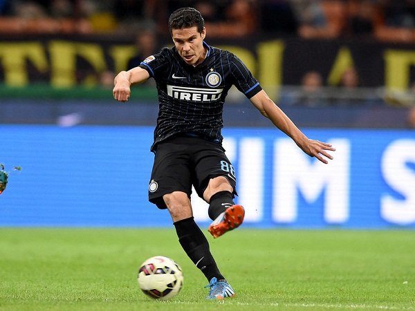 Juventus Sepakati Nilai Transfer Untuk Gaet Hernanes