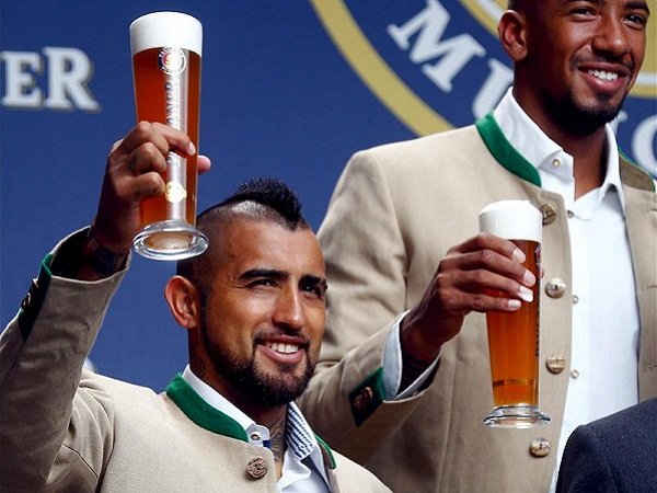 Arturo Vidal Merespon Tuduhan Mabuk Saat Bertugas Untuk Negara