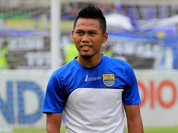 Tony Sucipto Berharap Persib Semakin Meningkat