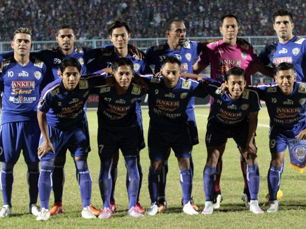 Joko Susilo Gantungkan Nasib Arema Pada Pemain Dan Aremania