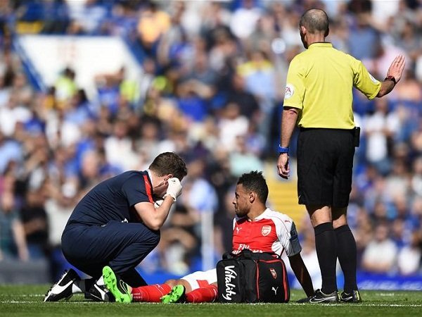 Wenger Konfirmasi Coquelin Tak Dapat Main Lawan Spurs