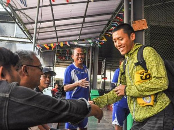 Ahmad Bustomi Melakoni Latihan Perdana Bersama Arema