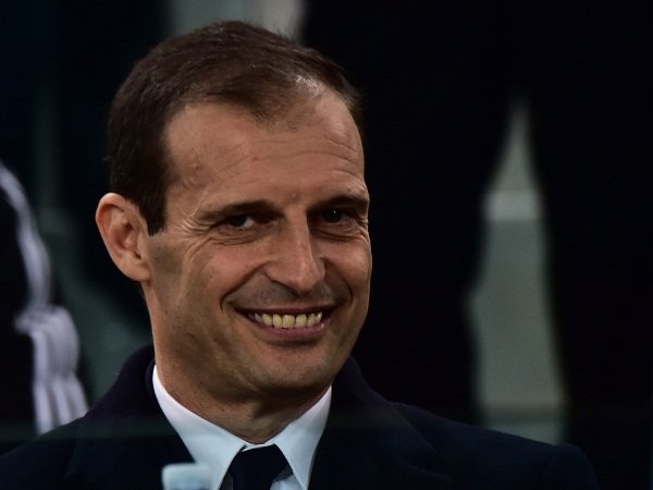 Allegri Yakin Dybala Akan Terus Berkembang