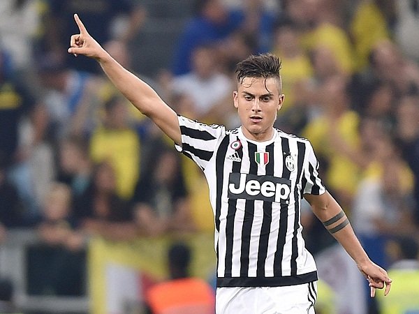 Dybala Tak Tertarik Dengan Gosip Hengkang ke Barcelona