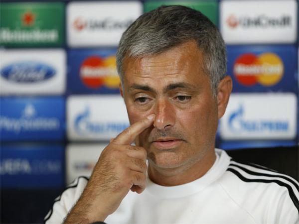 Mourinho pasti ke Old Trafford?