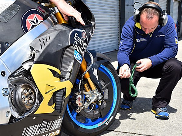 Michelin tuntaskan profil ban depan MotoGP