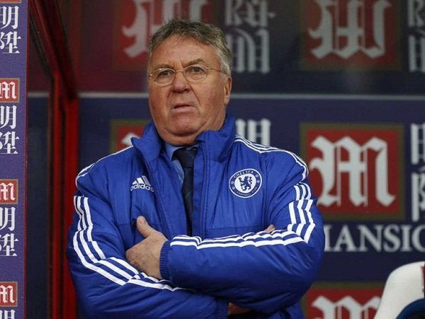 Hiddink turunkan pemain muda di Premier bukan FA