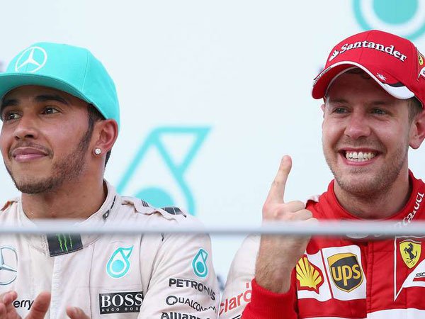 Hamilton bantah Vettel bahwa F1 kurang menarik