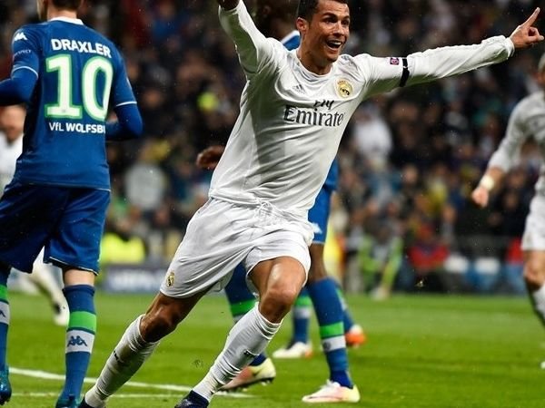 Berita Liga Champion: Hattrick Ronaldo Bawa Real Madrid ke Semi Final Liga Champion 2015/2016