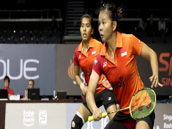 Berita Badminton: Greysia Polii/Nitya Melaju ke Babak Semi Final Singapura Open Super Series 2016