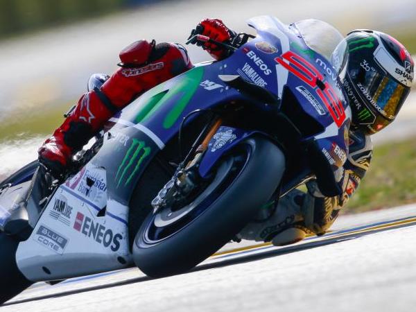 Berita MotoGP: Lorenzo Senang Pencapaiannya Saat Ini