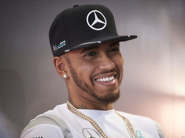 Berita F1: Menanti Kebangkitan Hamilton dari Keterpurukan