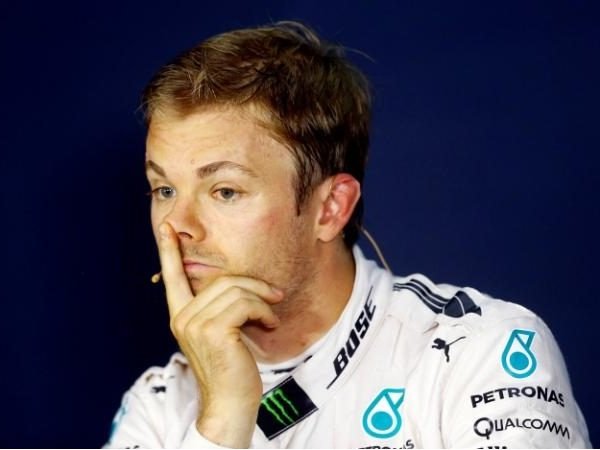 Berita F1: Rosberg Turun Posisi Setelah Dipenalti 10 Detik