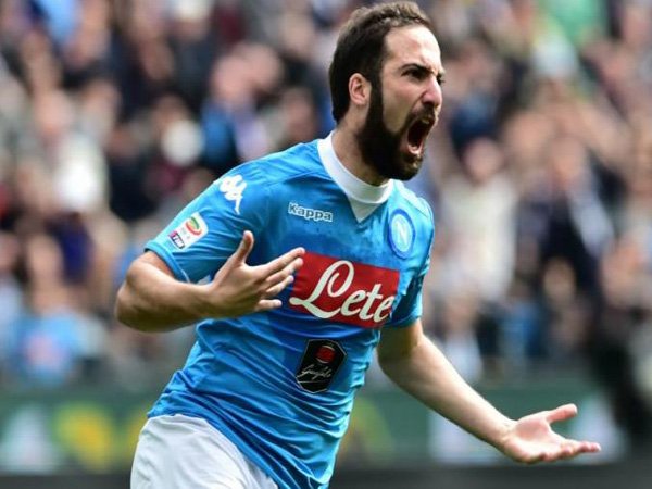 Berita Transfer Pemain: Higuain ke Juventus? Itu omong kosong