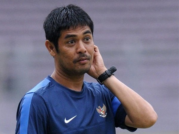 Berita TSC 2016: Ditantang Tiga Eks Punggawa Semen Padang, Nil Maizar Santai 