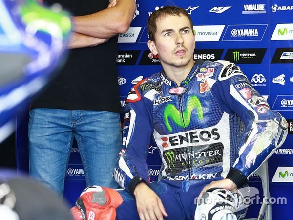 Berita MotoGP: Lorenzo Merasa Panggilan Timnya Terlambat 