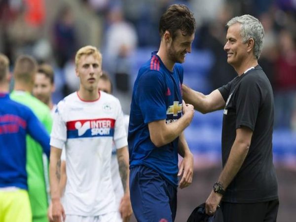 Berita Liga Inggris: Mourinho Lanjutkan Bersih-bersih Skuad Manchester United 