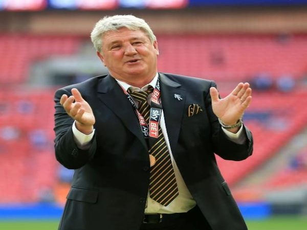 Berita Sepak Bola: Steve Bruce Masuk sebagai Kandidat Manajer Tim Nasional Inggris