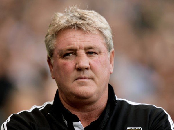 Hull : Steve Bruce Telah Mengadakan Pembicaraan 'Informal' Dengan FA Terkait Lowongan Manager Tim Inggris