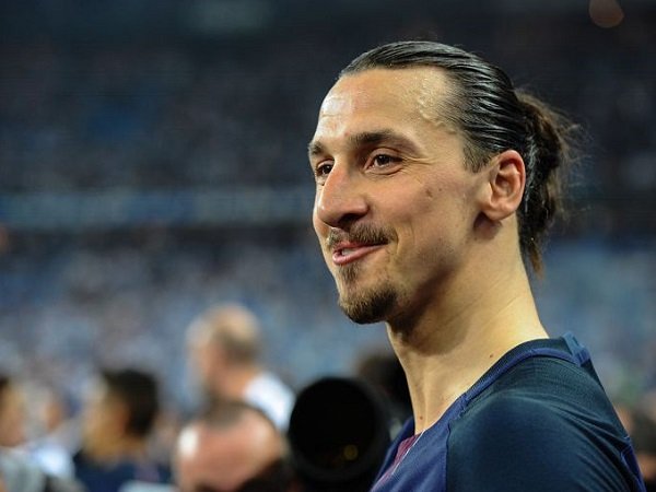 Berita Liga Inggris: Ini Nomor Punggung Yang Akan Dipakai Ibrahimovic Di Manchester United