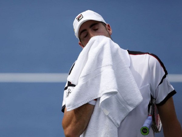 Berita Tenis: Unggulan Pertama John Isner Terdepak dari Turnamen Citi Open