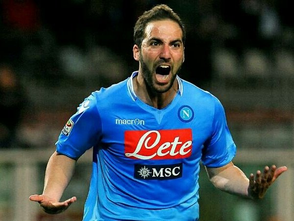 Gonzalo Higuain Semakin Merapat ke Juventus, Paul Pogba Pasti ke Manchester United?