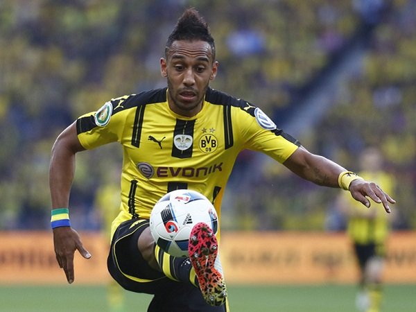 Berita Transfer: Pierre-Emerick Aubameyang hanya akan tinggalkan Dortmund demi Real Madrid