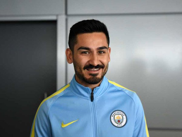 Berita Liga Inggris: Ilkay Gundogan Disebut Setara Dengan Xavi dan Andres Iniesta