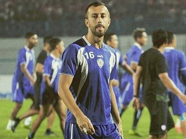 Berita TSC 2016: Ini Ungkapan Kekecewaan Goran Gancev Absen Bela Arema