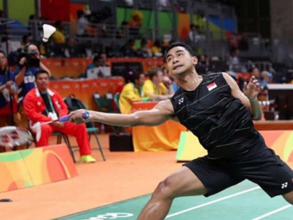 Berita Badminton: Meski Lawan Tampil Agresif, Tommy Tetap Menang dan Juara Grup