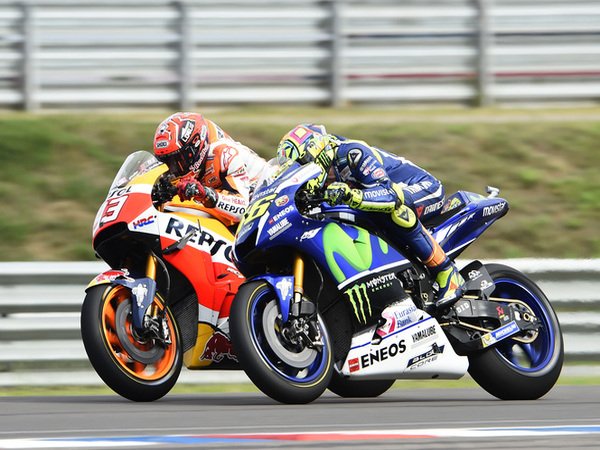 Berita MotoGP: Doohan Anggap Rossi sebagai Pebalap Terhebat MotoGP dan Penampilannya Musim ini Masih Lebih Baik Daripada Marquez