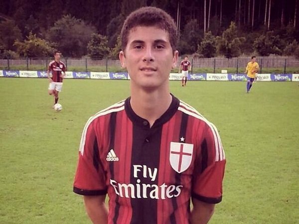 Berita Liga Italia: Tampil Impresif Kontra Bournemouth, Remaja Ini Akan Tetap Bersama Milan Primavera