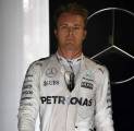 Berita Formula 1: Nico Rosberg Tak Pernah Pikirkan Jarak Poin dengan Lewis Hamilton