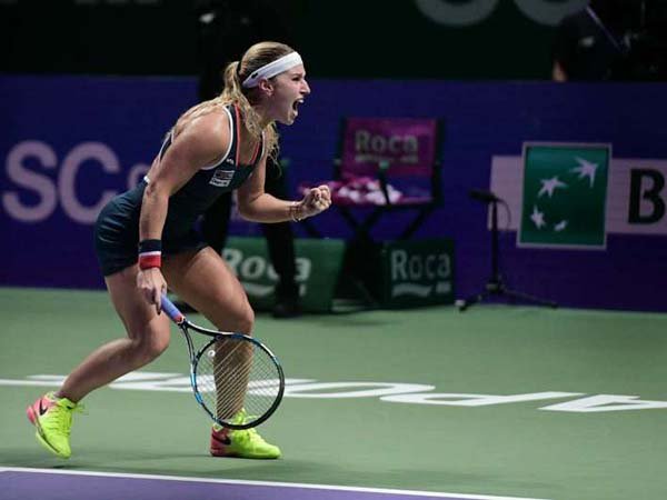 Berita Tenis: Dramatis, Dominika Cibulkova Lolos ke Semifinal WTA Finals