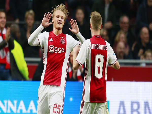 Berita Transfer: Striker Incaran Everton Ini Cetak Hat-Trick untuk Ajax