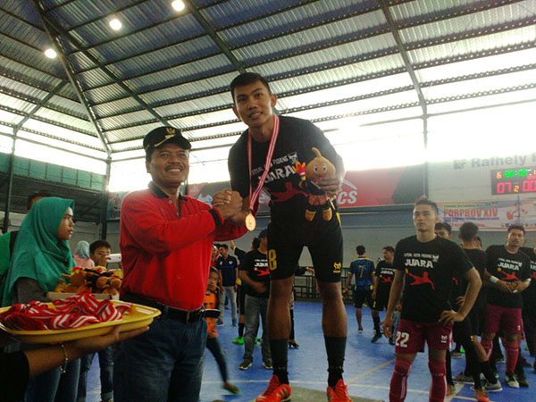 Berita Porprov Sumbar: Tekuk Juara Bertahan, Kota Padang Rebut Medali Emas Futsal