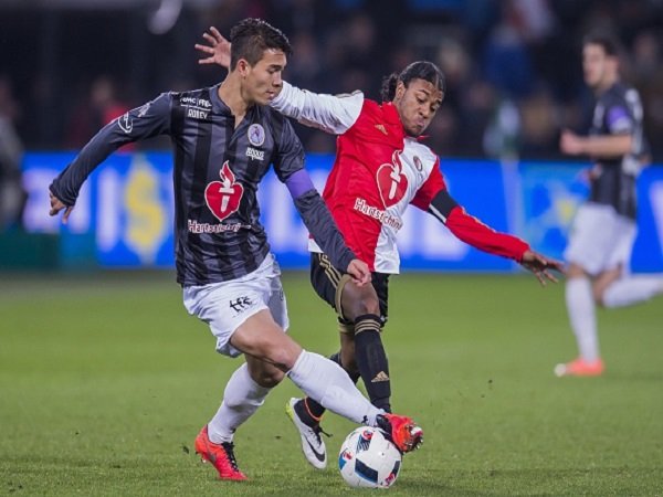 Berita Liga Belanda: Giovanni van Bronckhorst Puji Performa Feyenoord