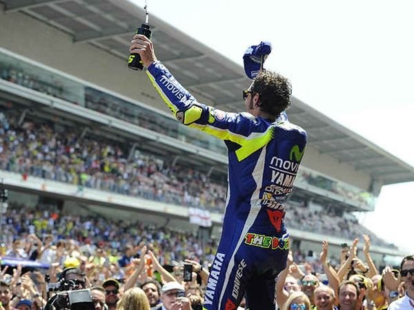 Berita MotoGP: Valentino Rossi Ingin Cetak Rekor Pebalap Tertua MotoGP