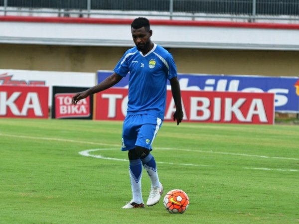 Berita Sepak Bola Nasional: Tuntut Kontrak Selangit, Persib Bercerai Dengan Yanto Basna